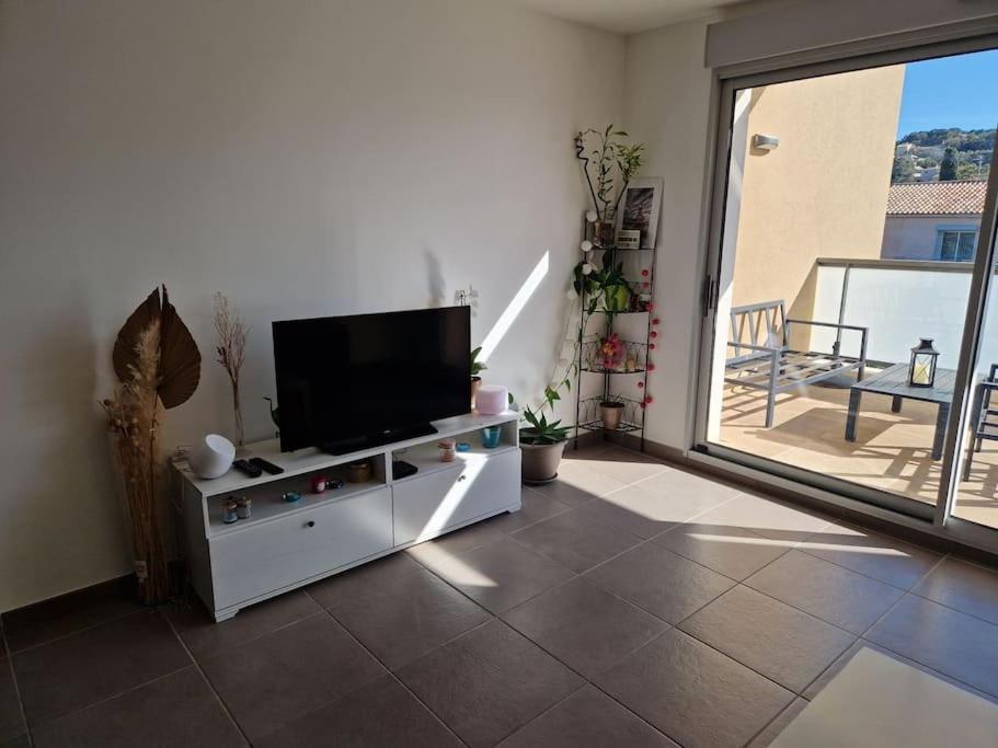 Appartement 4 Couchages Сикс-Фор-ле-Плаж Екстериор снимка